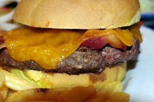 hrc bacon cheeseburger detaliu