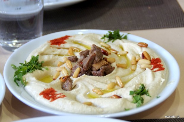 sultan_humus_carne_snubar_etli_fistikli