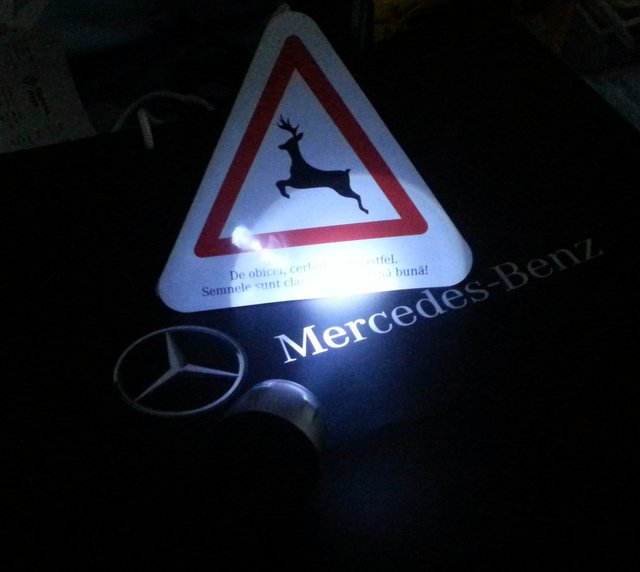 testeaza_luminile_mercedes