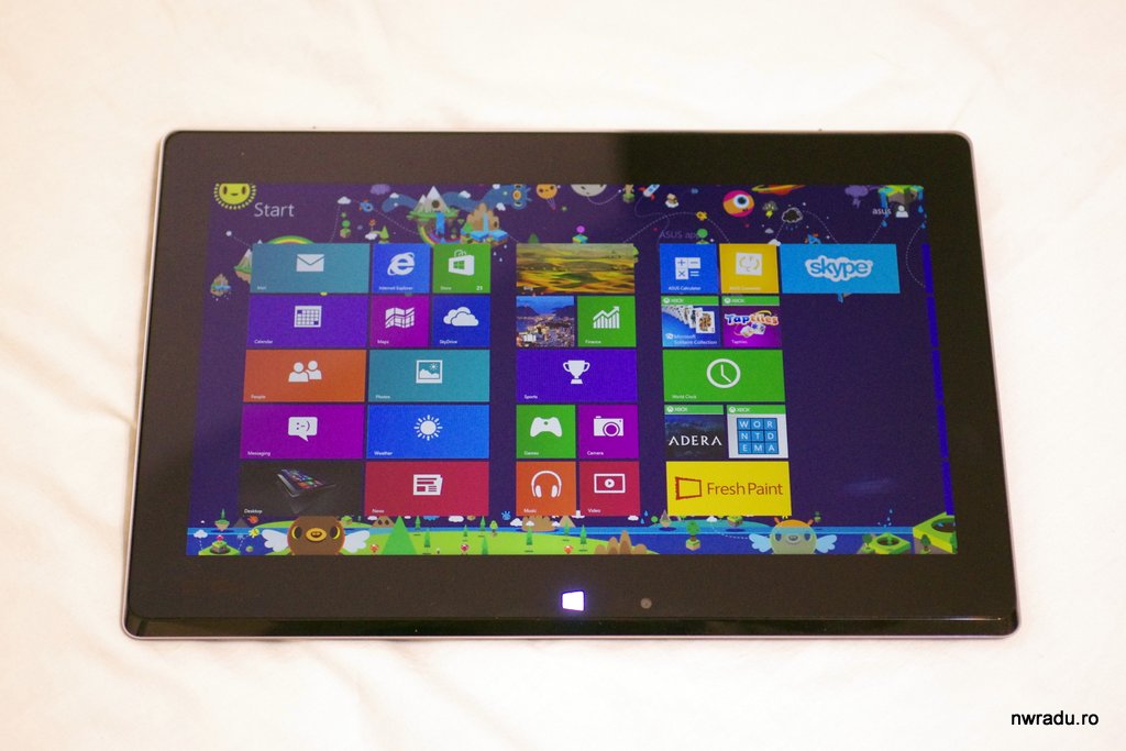 Asus Taichi – ultrabook inedit cu două ecrane