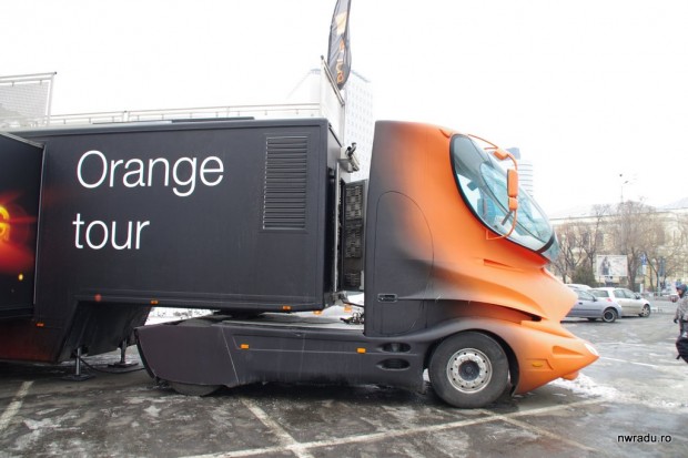 camion orange