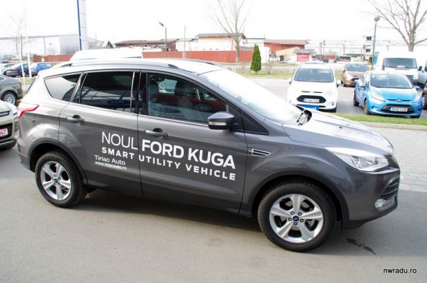 noul_ford_kuga_10_lateral_stanga