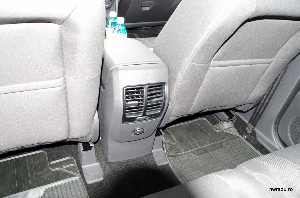 Un mic preview de Ford Kuga