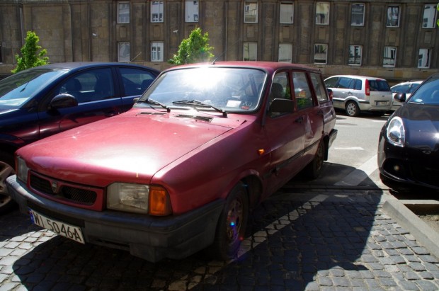 dacia_varsovia