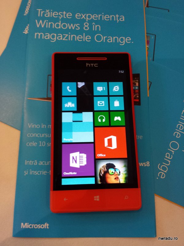 Magazinele Orange vor avea un “colț Microsoft”