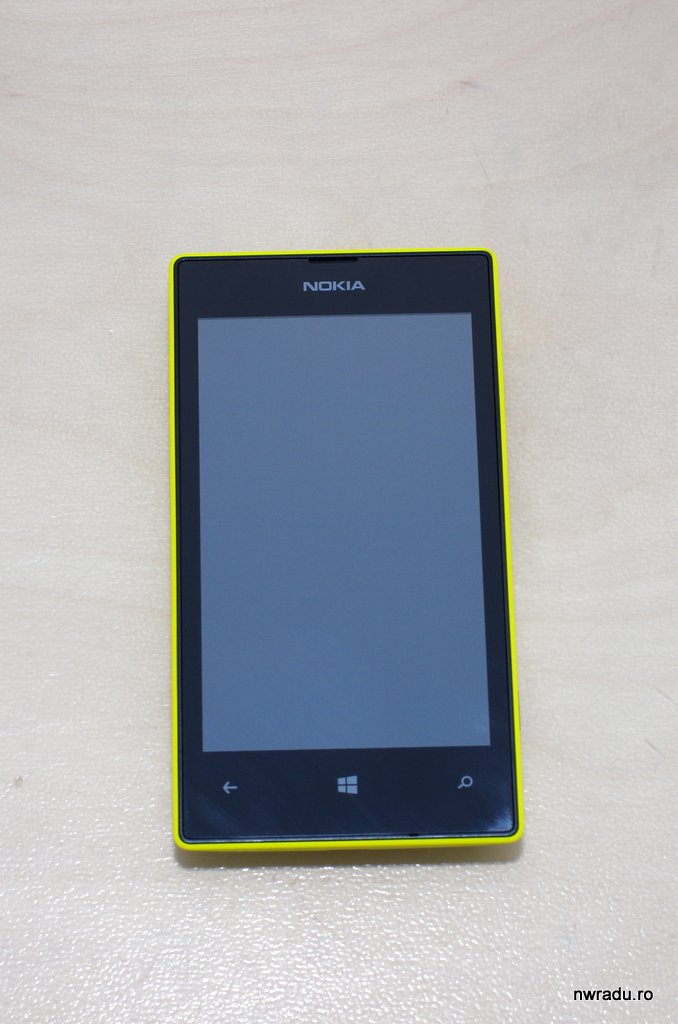 Review Nokia Lumia 520, un telefon ieftin, dar bun