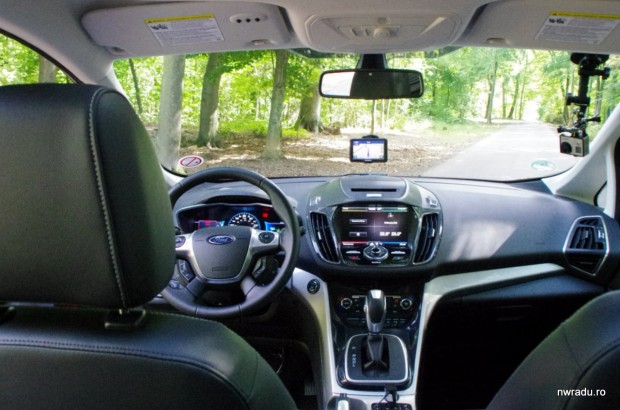 ford_c_max_energi_hybrid_10