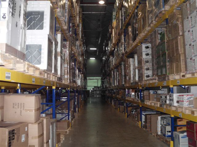 De Black Friday nu neglijați lanțurile mari de electro-IT