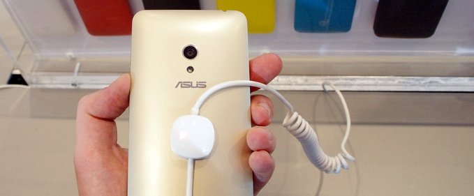 Asus Zenfone 5, accesibil și bine făcut