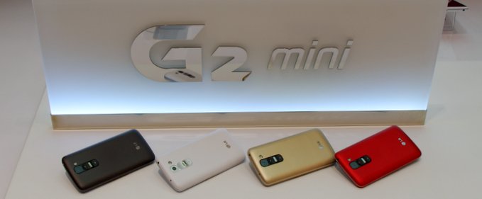 LG G2 Mini butonat la MWC Barcelona