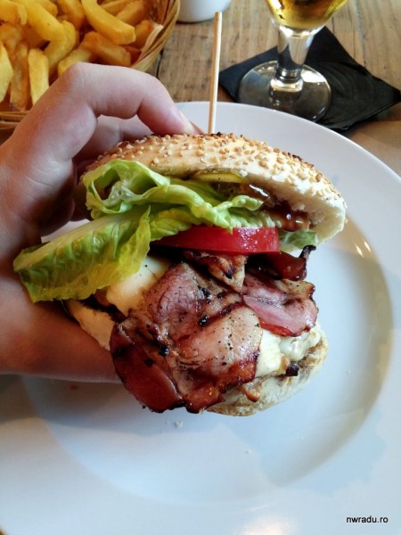 burger_negro_carbon_barcelona_02