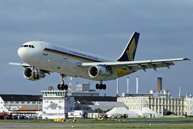 A300_Singapore_Airlines_Airbus_A300_Fitzgerald