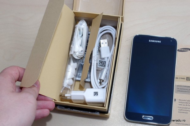 samsung_galaxy_s5_unboxing_07