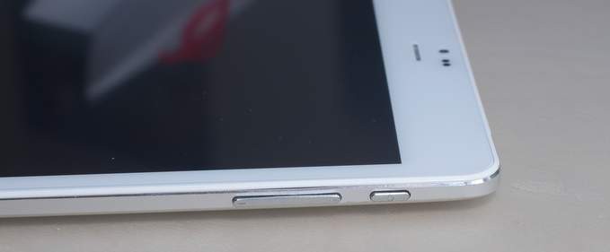 Review Vonino Sirius QS – tabletă 3G cu preț atractiv