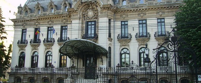 #Bucuresti555ani: Palatul Cantacuzino ajunge o ruină
