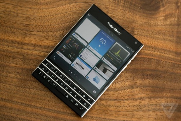 blackberry_passport_2