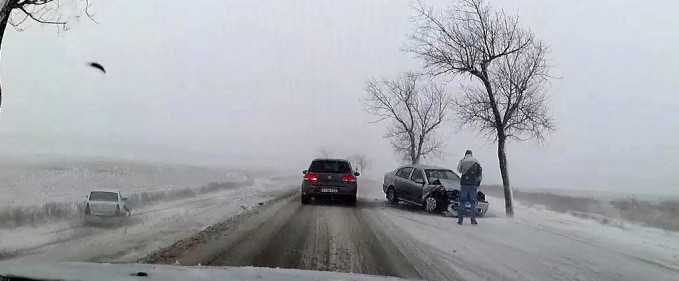 Conduceți cu grijă