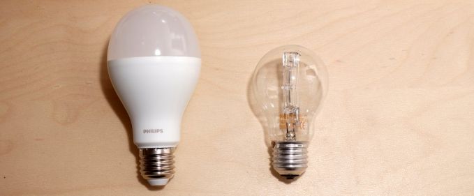 Un bec LED Philips în acțiune – review mai mic