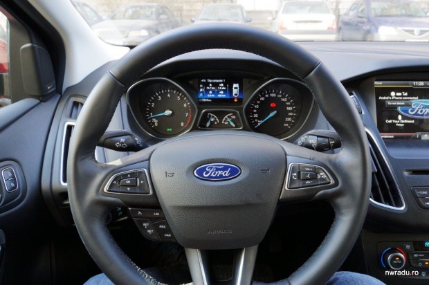 ford_focus_facelift_01