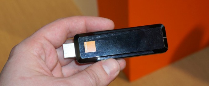 Am văzut stick-ul Orange TV la Mobile World Congress (în premieră)