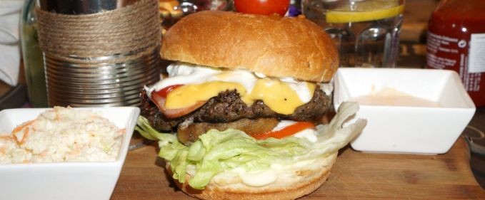 Turul Burgerilor: burgeri excelenți la SWITCH.eat
