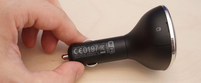 Review Huawei CarFi de la Orange – wireless pentru mașina ta