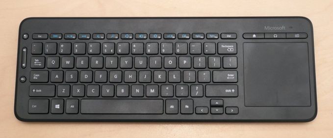 Review tastatură Microsoft All-In-One media Keyboard cu touchpad integrat