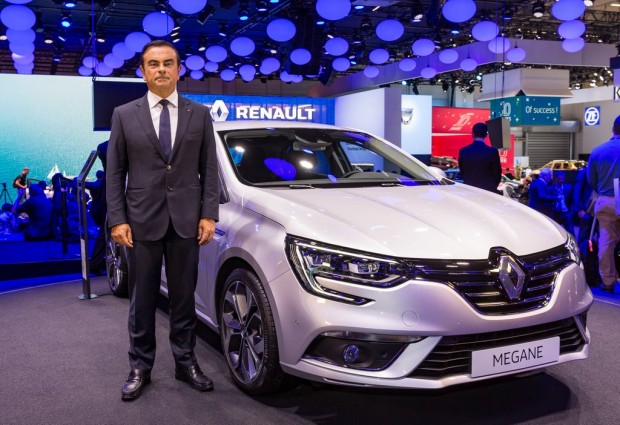 Renault_71688_global_en