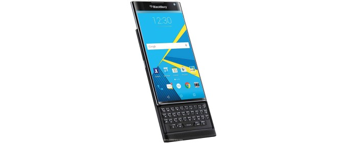 Blackberry va lansa Priv, un telefon cu Android