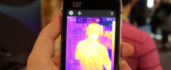 CAT a lansat S60, primul telefon cu termoviziune
