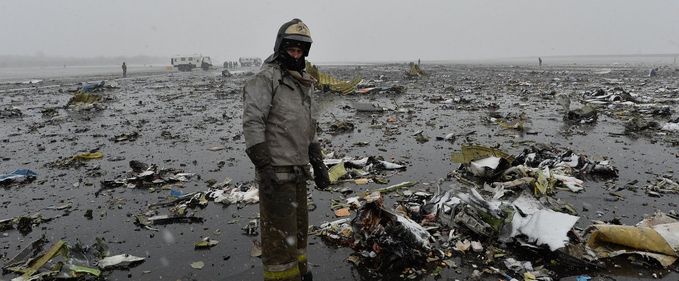 Prăbușirea zborului Flydubai FZ981: informațiile arată un picaj în flăcări