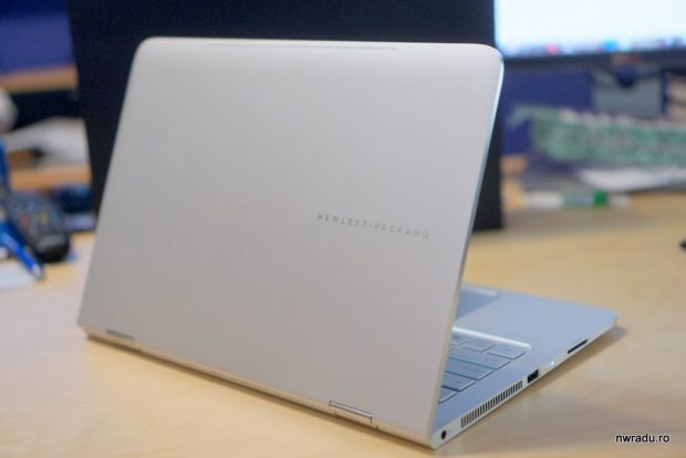 hp_spectre_12