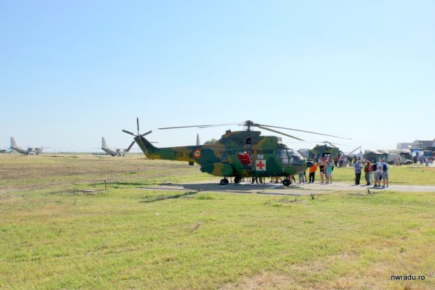 baza_90_aeriana_23_iar_330_medevac