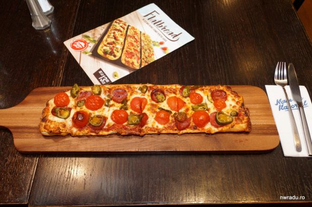 pizza_hut_flatbread_06