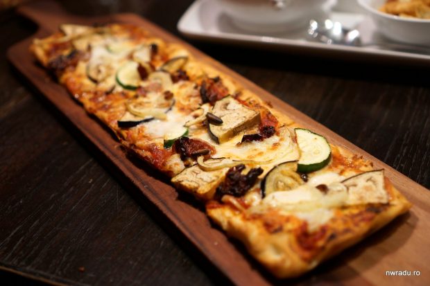 pizza_hut_flatbread_13