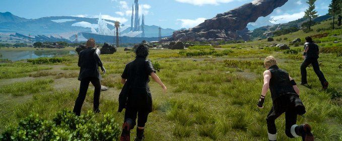 Sunt tot mai entuziasmat de Final Fantasy 15