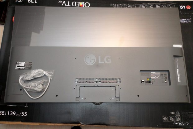 lg_oled55b6j_02