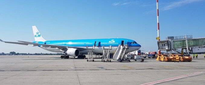 Sunt curios cum va opera TAROM trei widebody-uri pe aeroportul nostru nemodernizat
