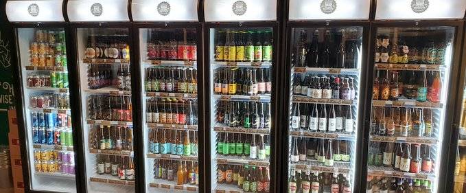 The Beer Institute, un magazin cu beri artizanale românești