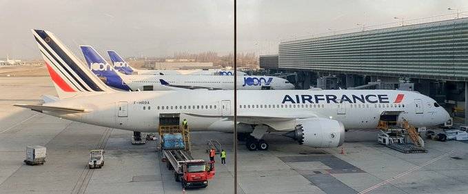 Ce am mâncat pe TAROM, Air France, Joon și KLM