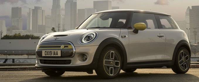 Mini Cooper este disponibil de acum și în variantă complet electrică