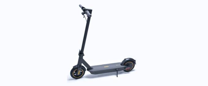 Ninebot lansează trotineta electrică MAX G30, cu 65 km autonomie
