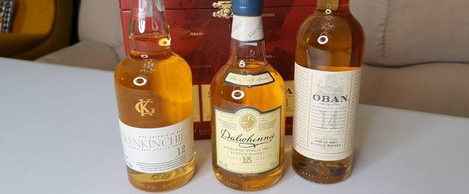 Whisky-uri: Oban 14 ani, Glenkinchie 12 ani și Dalwhinnie 15 ani la degustare comparativă