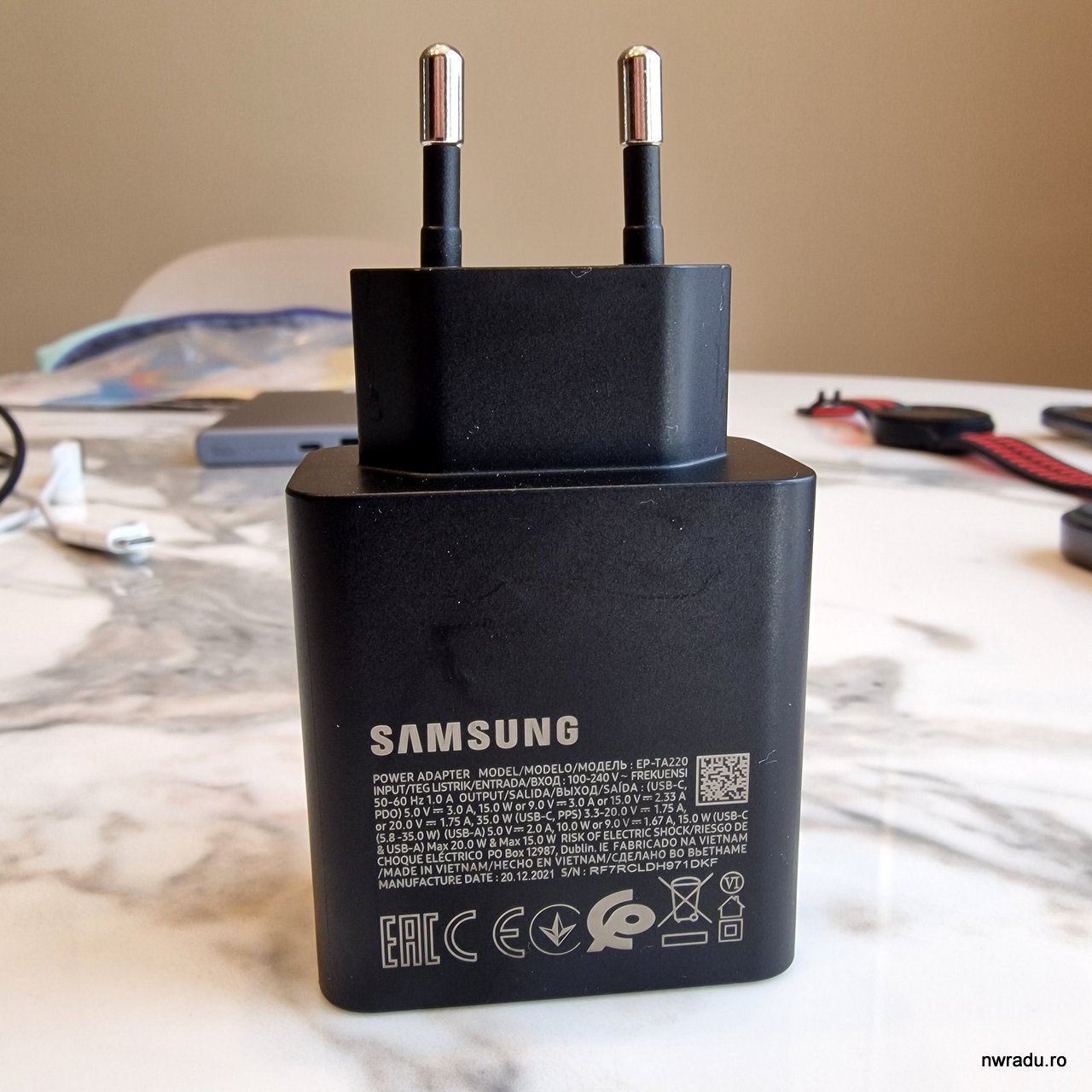 Portuguese despise Somehow Eu călătoresc cu un singur încărcător pentru toate gadgeturile mele de vacanță - iată cum încarc totul - nwradu blog Portuguese despise Somehow Eu călătoresc cu un singur încărcător pentru toate gadgeturile mele de vacanță - iată cum încarc totul - nwradu blog
