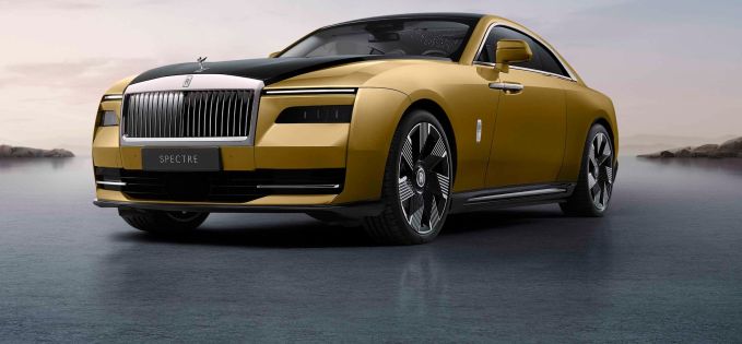 Rolls-Royce prezintă primul model electric al mărcii, numit Spectre