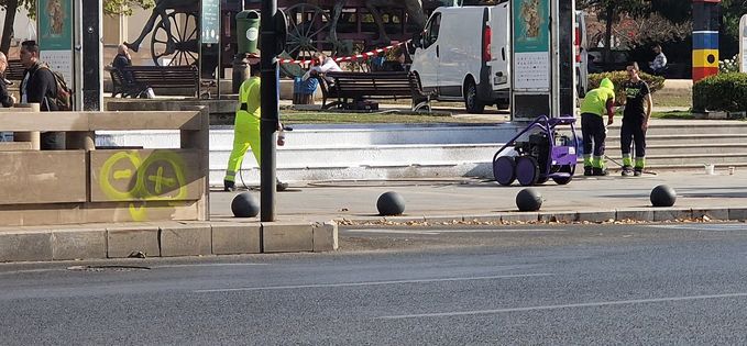 Power washing la Universitate – de ce nu văd asta mai des prin oraș?