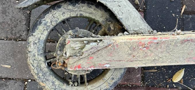 Noul proiect privind circulația cu trotinete închiriate în București alternează între idei bune și prevederi inutile sau imposibil de verificat