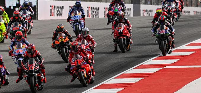 Liberty Media, care deține Formula 1, cumpără și MotoGP
