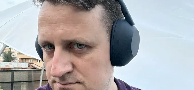Review Sony WH-1000XM6: sunet, anulare de zgomot și autonomie foarte bune