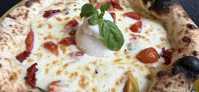 Am fost la Zano, singura pizzerie din România aflată în top 50 european